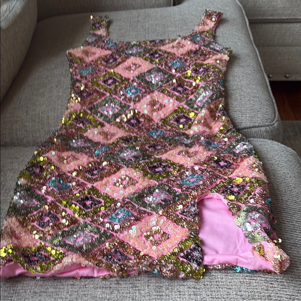 SOLEO - Sequin Geometric Dress in Pink and Mulitcolors